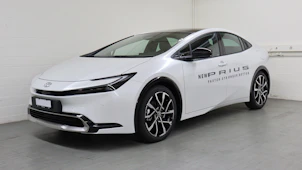 Fahrzeugbild TOYOTA Prius 2.0 Plug-In-Hybrid Premium