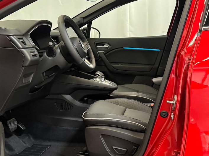 Vehicle image MITSUBISHI ASX