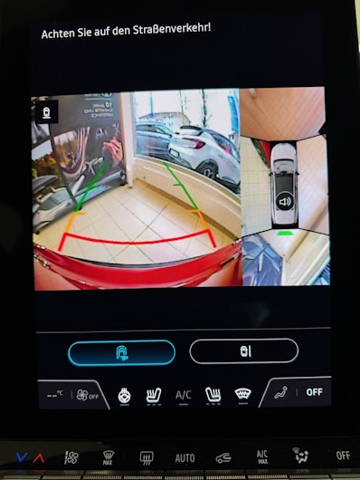 Vehicle image MITSUBISHI ASX