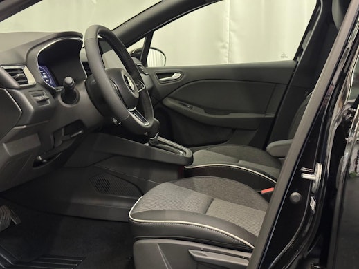 MITSUBISHI Colt 1.6 HEV Instyle 2