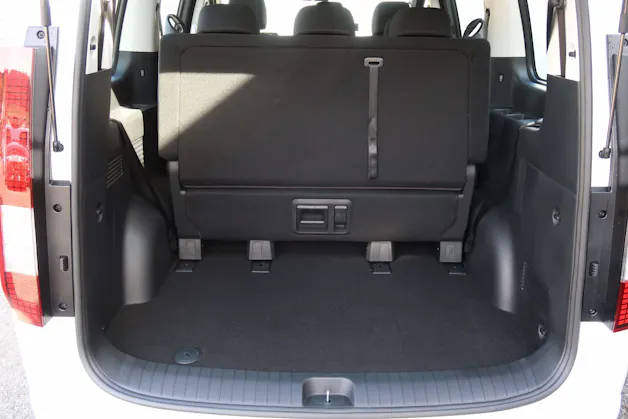 Hyundai Staria Wagon 2.2 CRDI Amplia 4WD Auto. 9pl.