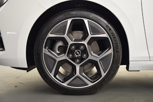 Vehicle image OPEL Astra Sports Tourer 1.6 T PHEV 180 GS