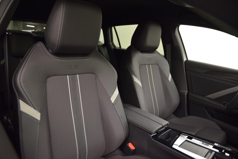 Vehicle image OPEL ASTRA