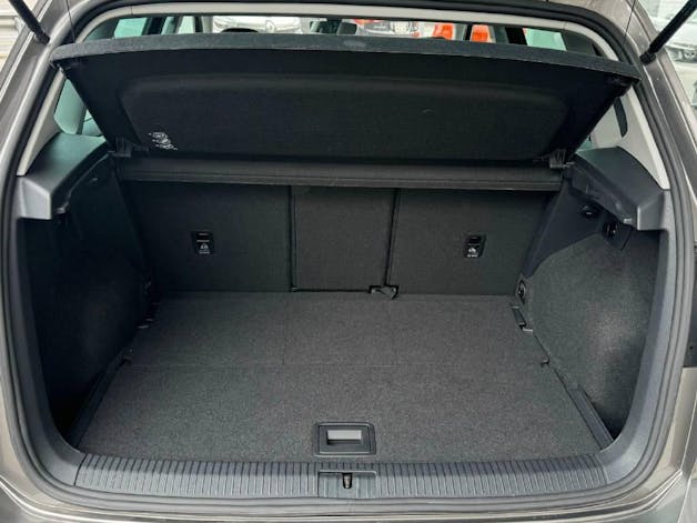 VW Golf VII Sportsvan TSI 125 Allstar DSG Occasion CHF 13'900