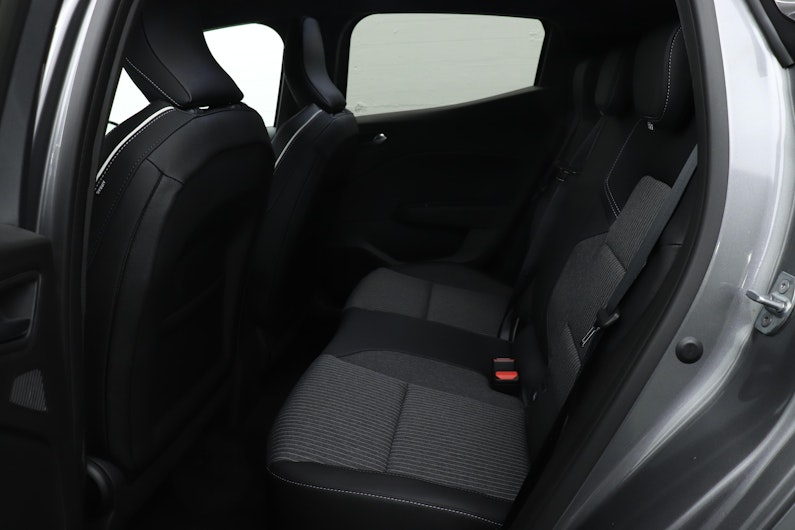 Vehicle image MITSUBISHI COLT