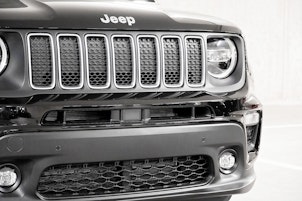 Vehicle image JEEP Renegade 1.3 Summit 4xe