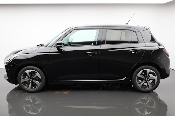 SUZUKI Swift 1.2 Compact Top Hybrid 1