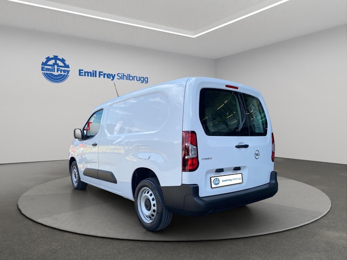 Vehicle image OPEL COMBO