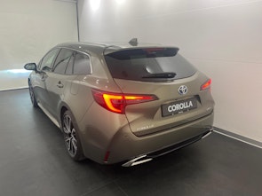 Vehicle image TOYOTA Corolla Touring Sports 2.0 HSD Premium