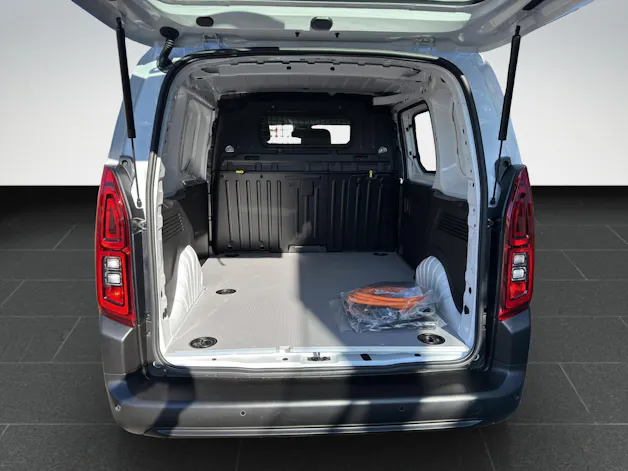 Toyota PROACE CITY Van L1 52KWh Active