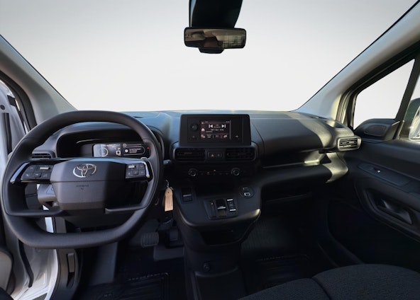 Vehicle image 11 Vehicle image 11