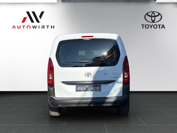 Vehicle image 5 Vehicle image 5