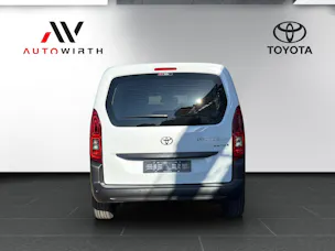 Toyota PROACE CITY Van L1 52KWh Active