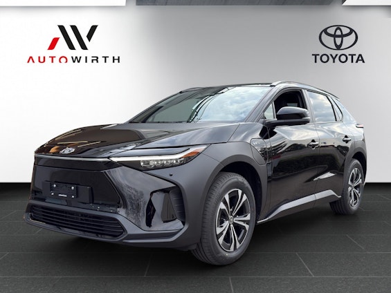 First vehicle image First vehicle image