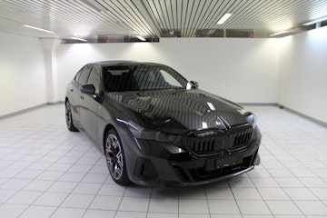 Vehicle image BMW 550e xDrive