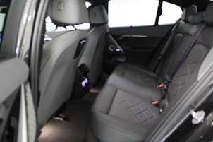 Vehicle image BMW 550e xDrive