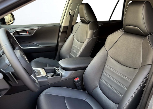 Vehicle image 9 Vehicle image 9