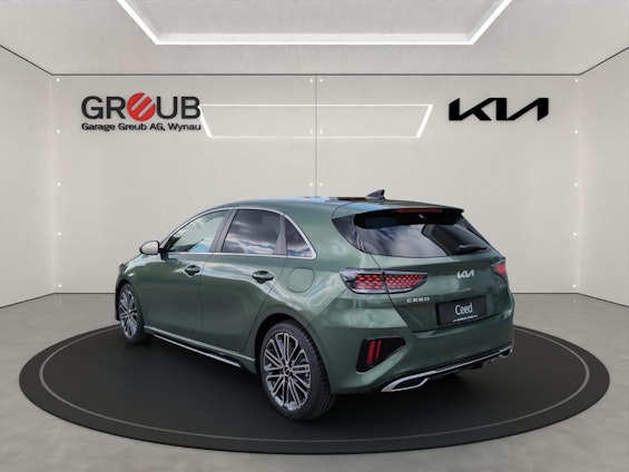 Vehicle image 25 Vehicle image 25