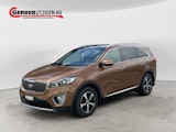 First vehicle image