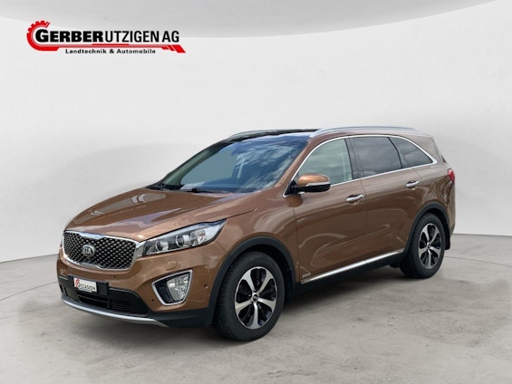 First vehicle image