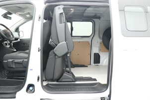 Vehicle image OPEL Vivaro Cargo DK Var. 3.0 t M 2.0 D 144 S/S