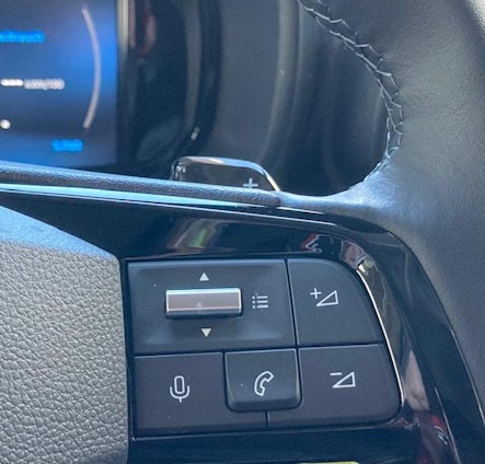 Vehicle image 12 Vehicle image 12