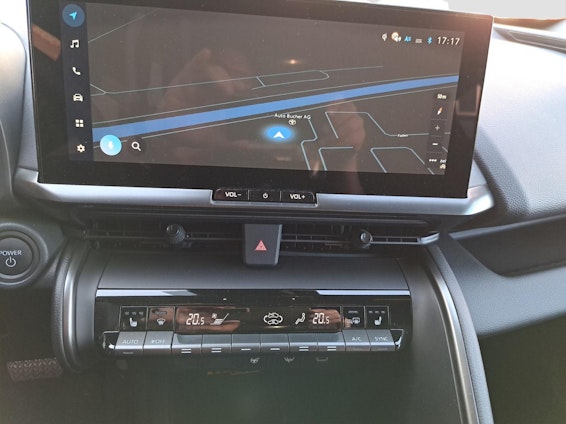 Vehicle image 15 Vehicle image 15