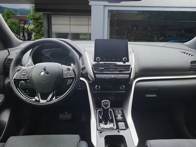 Mitsubishi Eclipse Cross 2.4 PHEV Intense 4x4
