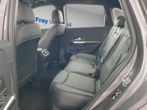 Vehicle image MERCEDES-BENZ B 220 AMG Line 4matic