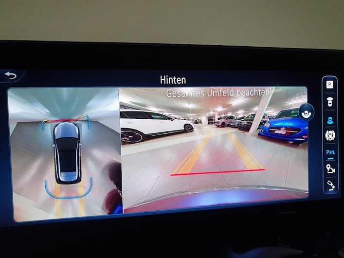 Vehicle image MERCEDES-BENZ B 220