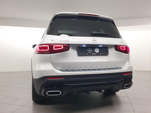 MERCEDES-BENZ GLB 220 d AMG Line 4matic 2