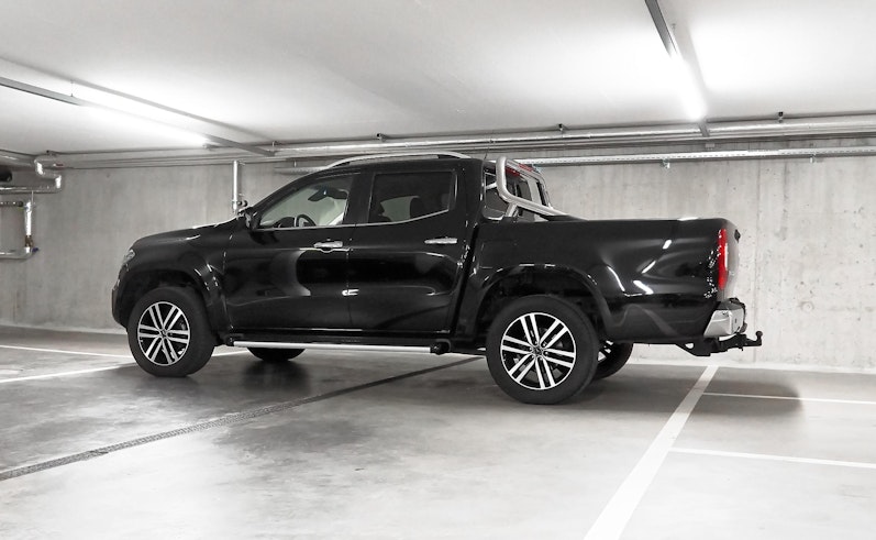 Vehicle image MERCEDES-BENZ X-CLASS