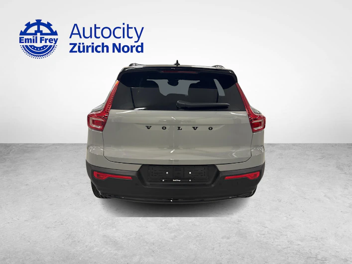 image du véhicule VOLVO XC40