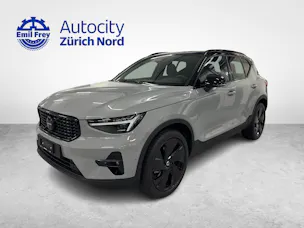 Volvo XC40 2.0 B4 MH Black Edition