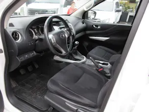 Nissan Navara 2.3 dCi Double Cab N-Connecta