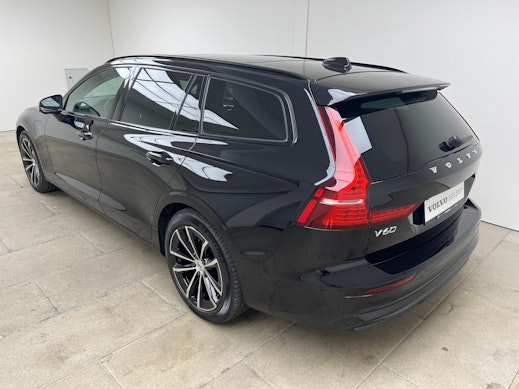 VOLVO V60 2.0 T8 TE Ultra Dark eAWD 3