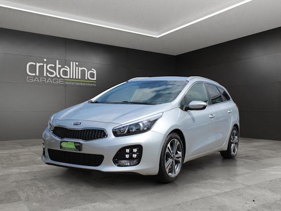 First vehicle image
