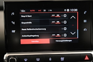 Vehicle image CITROEN C4 Cactus 1.5 BlueHDi 120 Feel