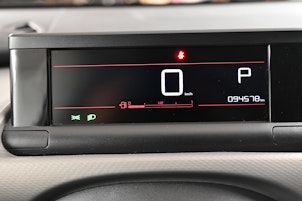 Vehicle image CITROEN C4 Cactus 1.5 BlueHDi 120 Feel