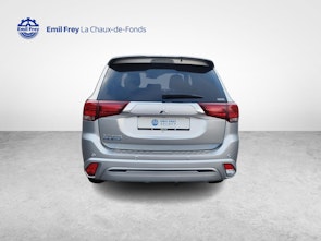 Vehicle image MITSUBISHI Outlander 2.4 PHEV Diamond S-Edition