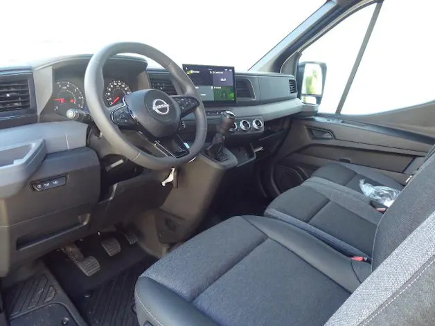 Nissan Interstar 3.5 Kaw. L2H2 2.0 dCi Acenta