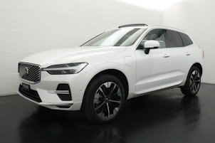 Vehicle image VOLVO XC60 2.0 T6 TE Ultra Bright eAWD