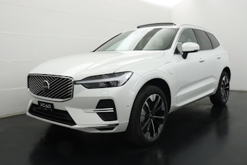 Vehicle image VOLVO XC60 2.0 T6 TE Ultra Bright eAWD