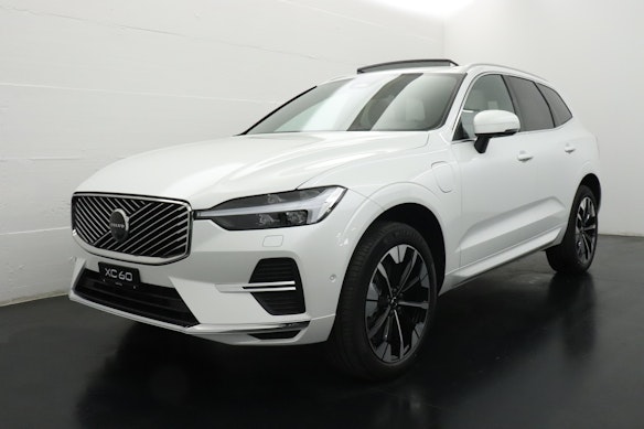 VOLVO XC60 2.0 T6 TE Ultra Bright eAWD 0