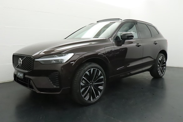 VOLVO XC60 2.0 T8 TE Ultra Dark eAWD 1