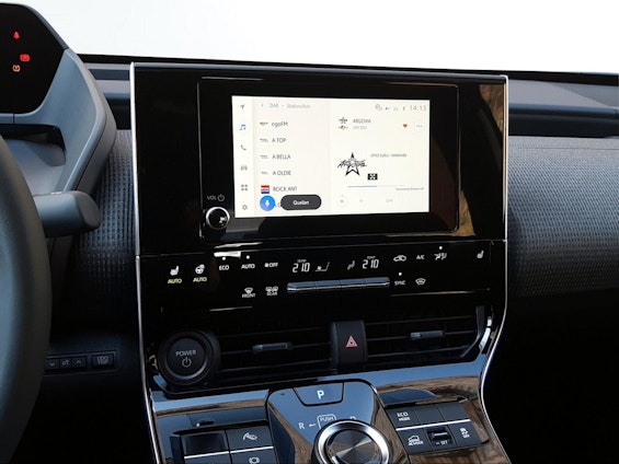 Vehicle image 10 Vehicle image 10