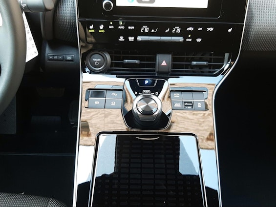 Vehicle image 13 Vehicle image 13