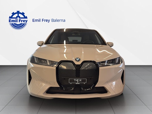 BMW iX xDrive45 1