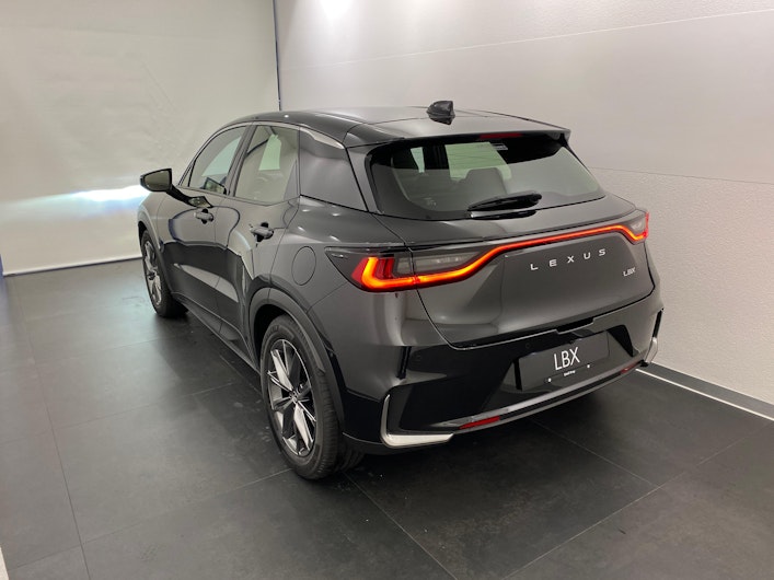 Vehicle image LEXUS LBX