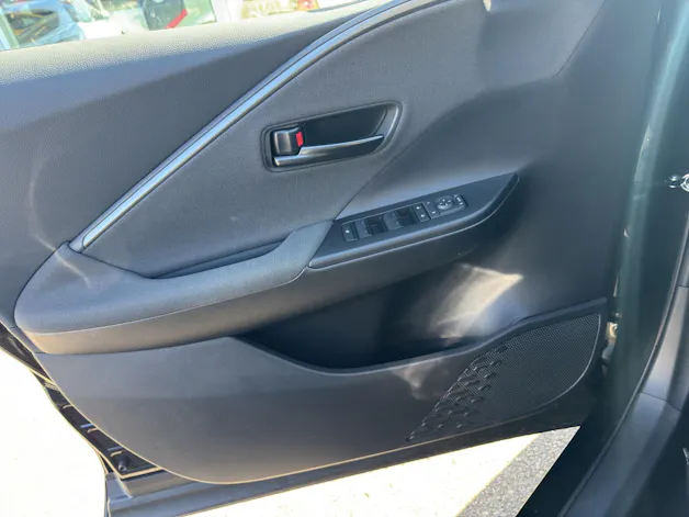Toyota C-HR 2.0 PHEV Swiss Edition
